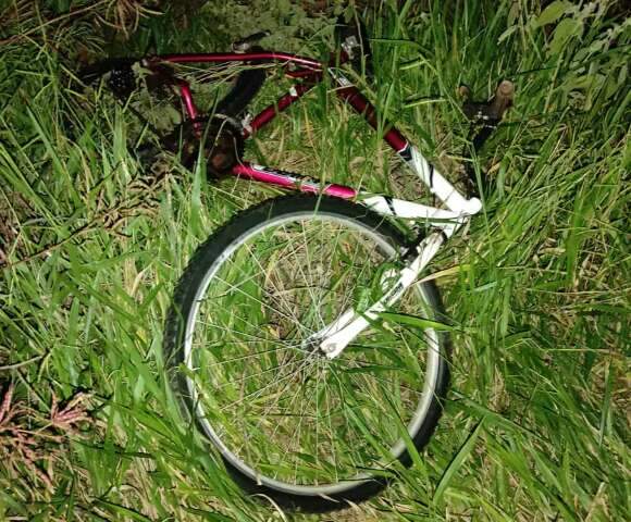 Ciclista morre atropelado por Fiat Uno na MS-379