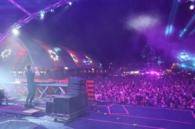 Acrissul alega custo de R$ 12 milh&otilde;es para se livrar de acordo sobre shows 