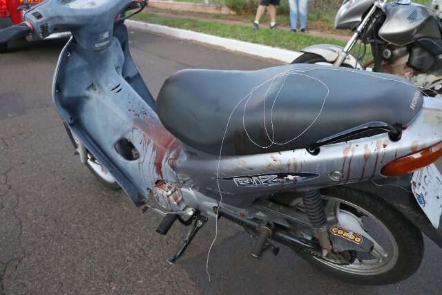 Motociclista ferida na jugular com linha de cerol &eacute; retirada de coma induzido