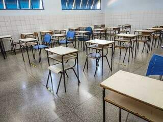 Sala de aula vazia em escola municipal da Capital. (Foto: Marcos Maluf)