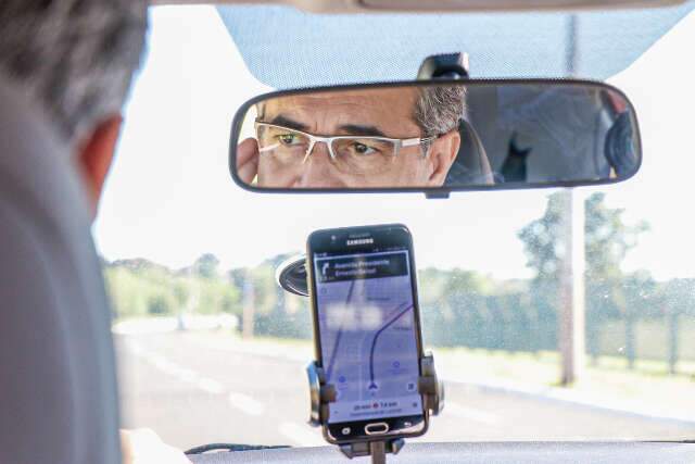 Prefeitura cancela exig&ecirc;ncia de curso para motoristas de aplicativo
