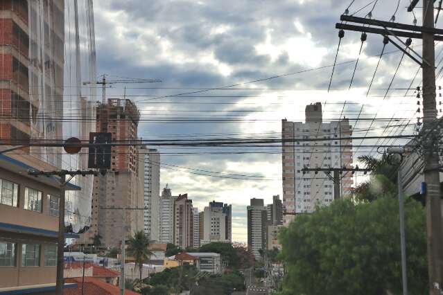 &Uacute;ltimo dia do ver&atilde;o &eacute; de tempo inst&aacute;vel e Capital deve chegar a 28&ordm;C