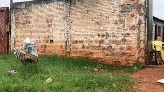 Em briga por drogas, mulher d&aacute; quatro facadas em marido nas Moreninhas 