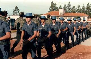 Primeira formação da PMA na década de 80. (Foto: PMA)