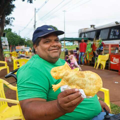 Capistel Pastel de Capivara em Campo Grande Central do Lanche