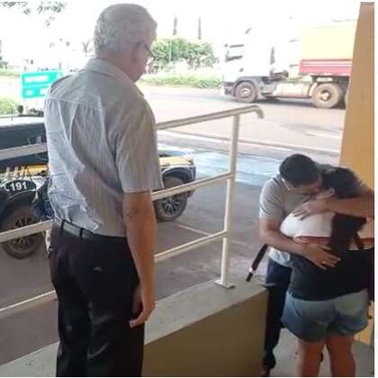 Jovem desaparecida em MS &eacute; resgatada em &ocirc;nibus na BR-060 em Goi&aacute;s