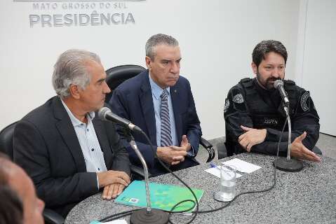 Governador entrega projeto que regulamenta Polícia Penal de Mato Grosso do Sul