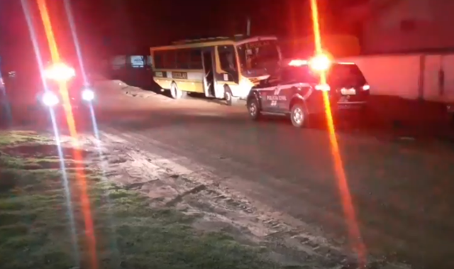 Discuss&atilde;o na Secretaria de Educa&ccedil;&atilde;o antecedeu crime em &ocirc;nibus escolar