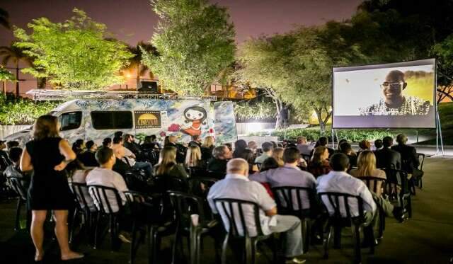 Primeiro cinema itinerante do Brasil passa por tr&ecirc;s cidades de MS 