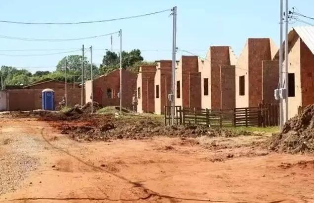Por causa do mau tempo, prefeitura cancela evento com sorteados de loteamento 