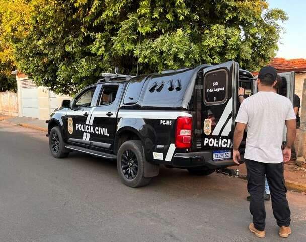Presas mulheres que deram marretadas e pisotearam cabe&ccedil;a de idoso durante roubo