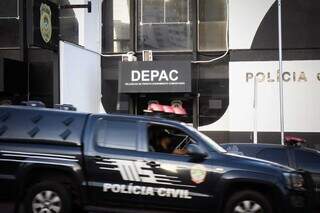 Depac Centro, onde o caso foi registrado. (Foto: Henrique Kawaminami)