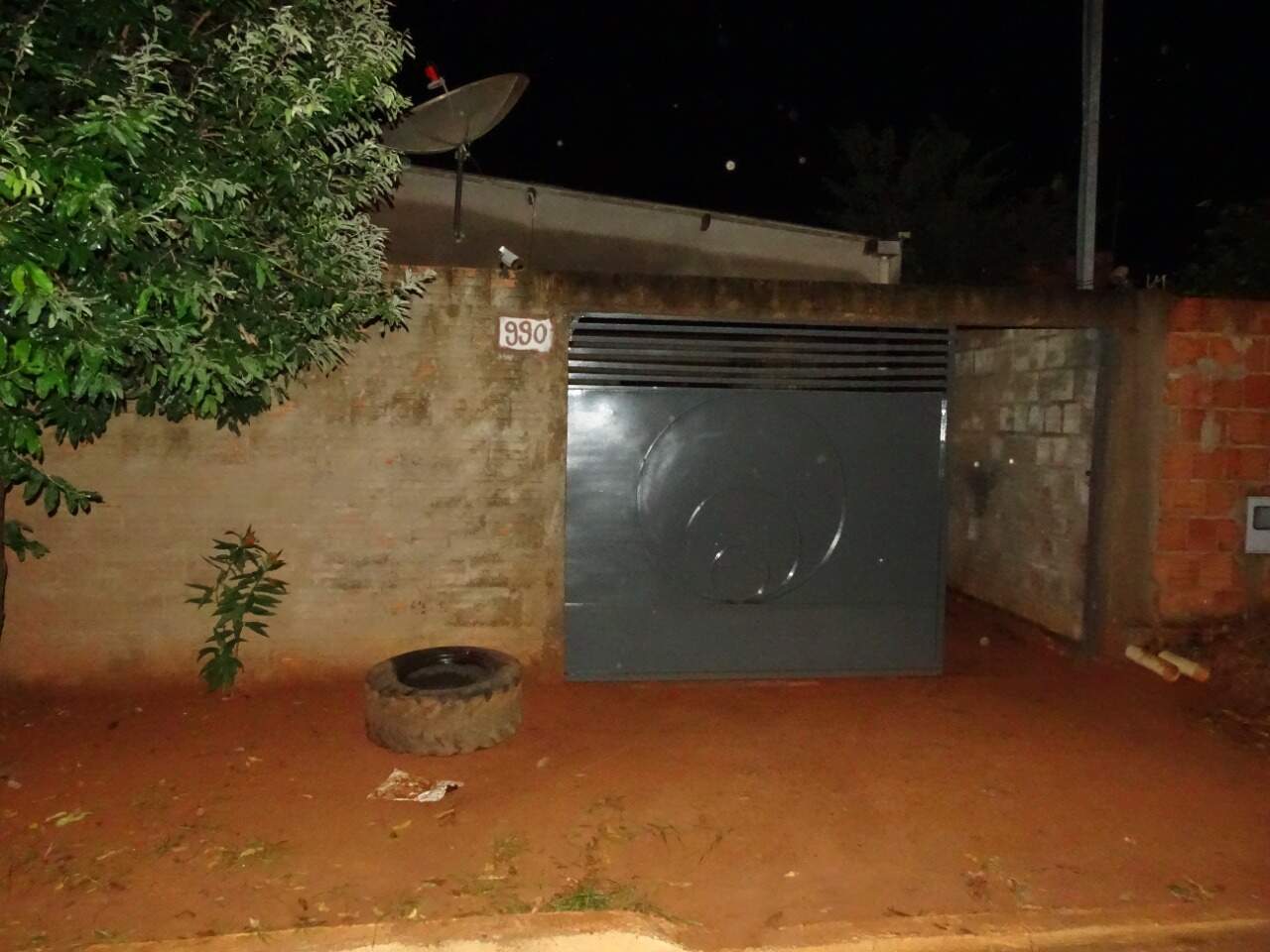 Mulher é encontrada morta e nua com ferimentos na cabeça em sala de casa -  Interior - Campo Grande News