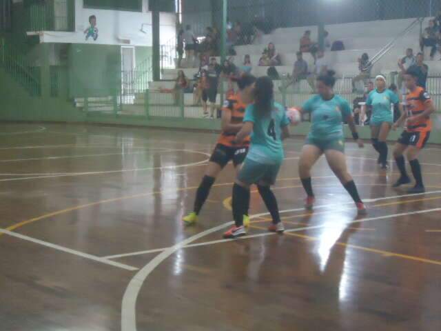 Rodada da Copa Pelezinho feminino tem 4 jogos neste s&aacute;bado 