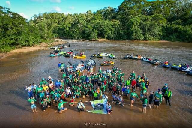 Encontro de jet-ski em MS movimenta fim de semana nos rios de Coxim