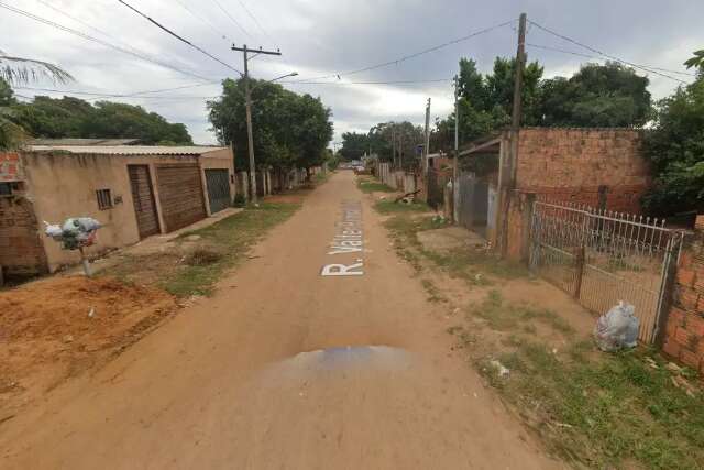 Homem &eacute; executado com 3 tiros em boca de fumo