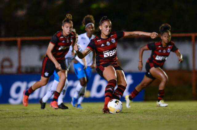 Brasileiro Feminino: Flamengo vence Real Bras&iacute;lia por 4 a 1