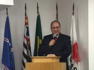 Marco Antonio Arantes de Paiva durante evento da OAB, em Guarulhos (SP). (Foto: Youtube/Reprodução)