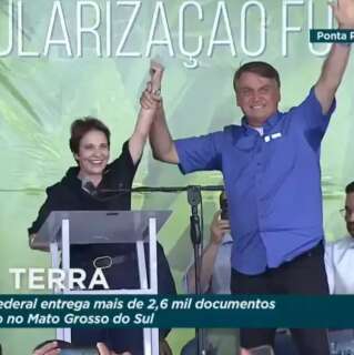 Ministra Tereza se despede agradecendo e exaltando presidente Jair Bolsonaro