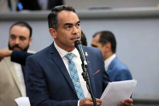Vice-líder justificou que matérias serão atualizadas. (Foto: Arquivo/Izaias Medeiros/CMCG)