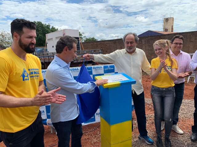 Em evento de bem-estar animal, prefeitura garante constru&ccedil;&atilde;o de UPA Vet