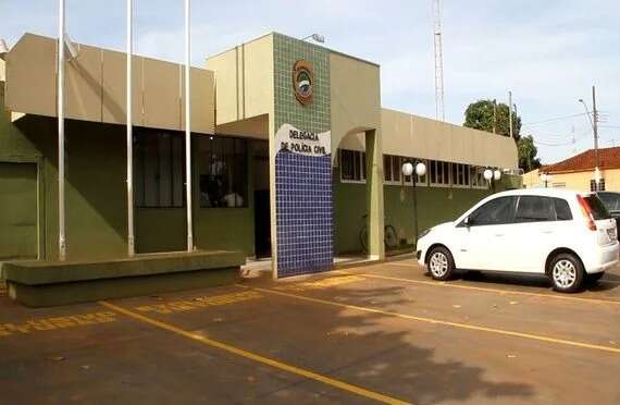 Homem &eacute; preso por se masturbar em hospital na frente de mulheres e beb&ecirc;