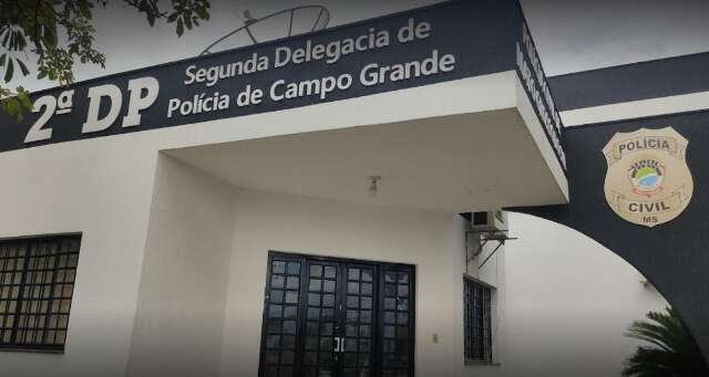 Ao tirar extratos, idoso descobre &quot;sumi&ccedil;o&quot; de R$ 100 mil de duas contas