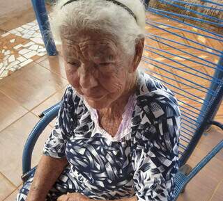 Joana Silva Fernandes, de 90 anos, assassinada pelo neto. (Foto: Facebook)