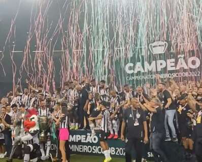 Atlético-MG conquista o tricampeonato com vitória de 3 a 1 sobre o Cruzeiro 