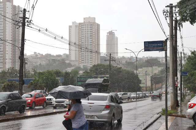 MS pode ter tempestade intensa e corre risco de destrui&ccedil;&atilde;o na regi&atilde;o sul