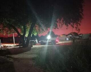 Com pai b&ecirc;bado em casa, g&ecirc;meos de 5 anos desaparecem durante a madrugada 