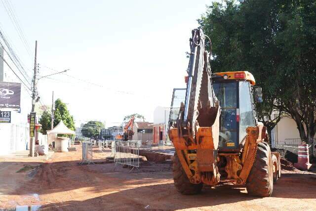 Veja aqui as ruas interditadas nesta ter&ccedil;a-feira para obras de recapeamento 