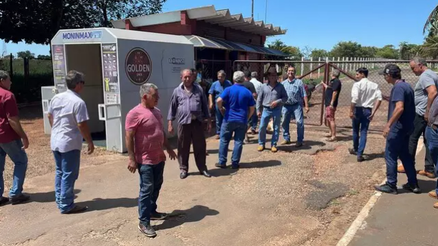 Com acordo, pecuaristas esperam R$ 10 milh&otilde;es em 7 vezes de frigor&iacute;fico fechado 