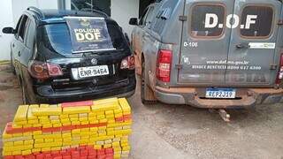 Tabletes de maconha e veículo apreendidos com o traficante. (Foto: DOF)