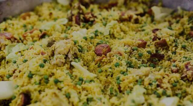 Estoril retoma festa tradicional e serve arroz de braga no fim de semana