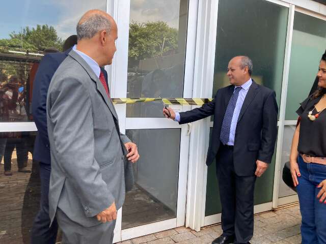 Com foco na preven&ccedil;&atilde;o aos maus-tratos, Decat inaugura &quot;Sala Laranja&quot;