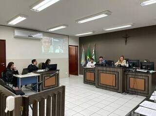 Homem que matou a facadas por ci&uacute;mes da ex &eacute; condenado a 12 anos de pris&atilde;o 