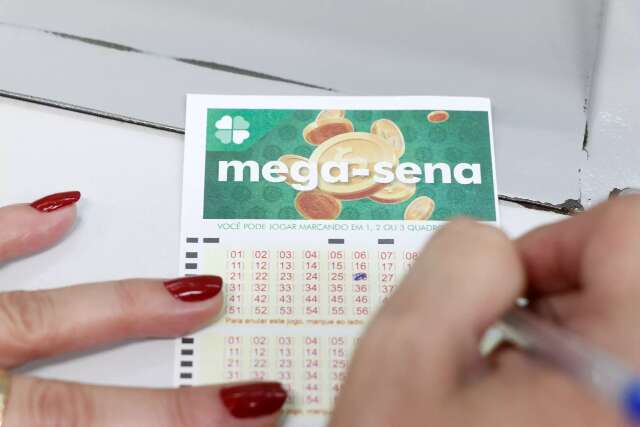 Confira os n&uacute;meros sorteados pela Mega-Sena neste s&aacute;bado