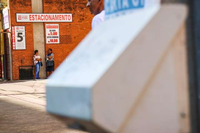 Motoristas podem ficar sem estacionamento rotativo at&eacute; 2&ordm; semestre
