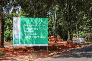 Parque dos Poderes Governador Pedro Pedrossian passa por 1ª revitalização em 39 anos. (Foto: Henrique Kawaminami)