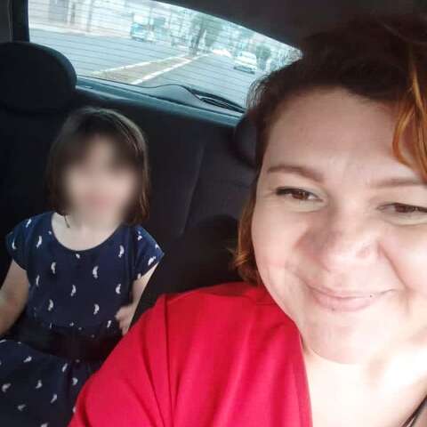 Pai que sumiu com a filha reaparece ap&oacute;s campanha nas redes sociais