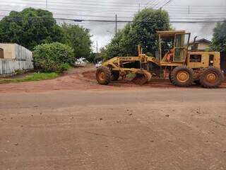 Ap&oacute;s chuvarada, dia foi para retirar lama e bancos de areia nas ruas da Capital