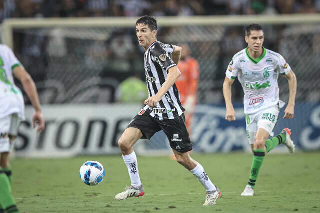 Am&eacute;rica-MG sai na frente, mas Atl&eacute;tico-MG alcan&ccedil;a empate de 1 a 1 