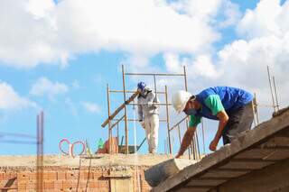 Aumentos na construção civil impactam nos preços de imóveis aos consumidores. (Foto: Paulo Francis / Arquivo)