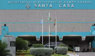 Fachada da Santa Casa em Campo Grande (Foto: arquivo / Campo Grande News) 
