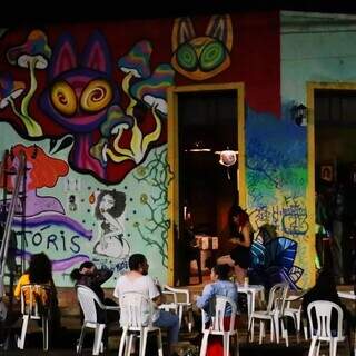 Evento Farofagi acontece na Rua Aporé. (Foto: Álvaro Herculano)