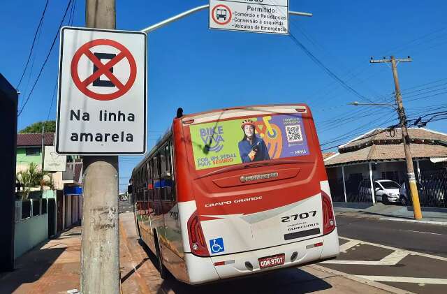 Permitido ou obrigat&oacute;rio? Condutores fazem confus&atilde;o em novo corredor de &ocirc;nibus 