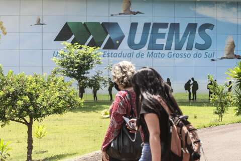 UEMS tem vagas abertas para 41 cursos de graduação; inscrições terminam hoje