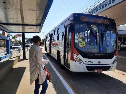 Corredor aumentou velocidade de ônibus e agilizou rotina de 4,2 mil passageiros 