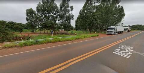 Homem &eacute; encontrado morto com marcas de tiros e m&atilde;os amarradas